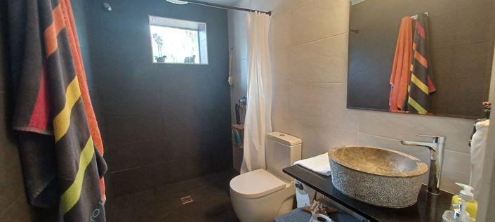 Image No.20-5 Bed Villa for sale