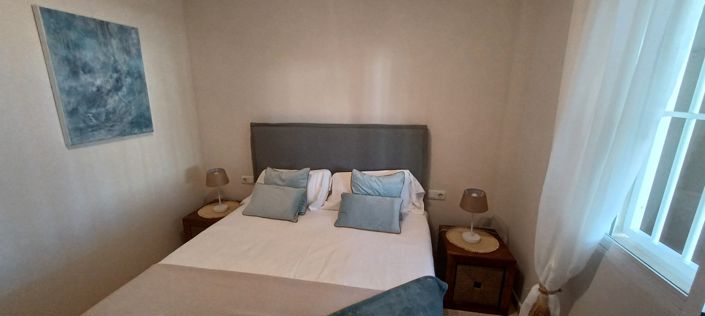 Image No.23-1 Bed Apartment for sale