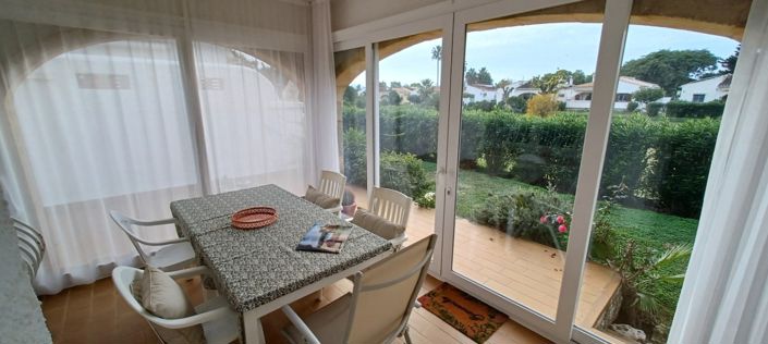 Image No.2-3 Bed Villa for sale