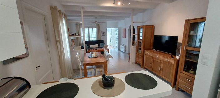 Image No.8-3 Bed Villa for sale