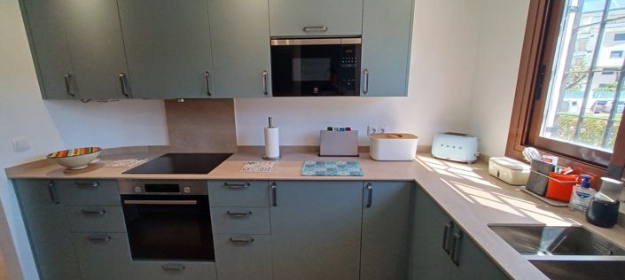 Image No.17-3 Bed Property for sale