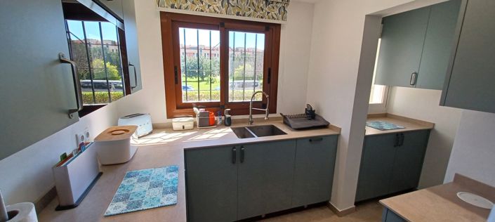 Image No.18-3 Bed Property for sale