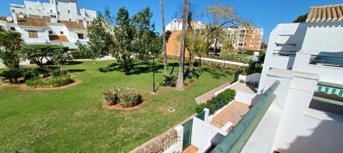 Image No.24-3 Bed Property for sale