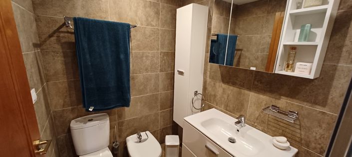 Image No.26-3 Bed Property for sale