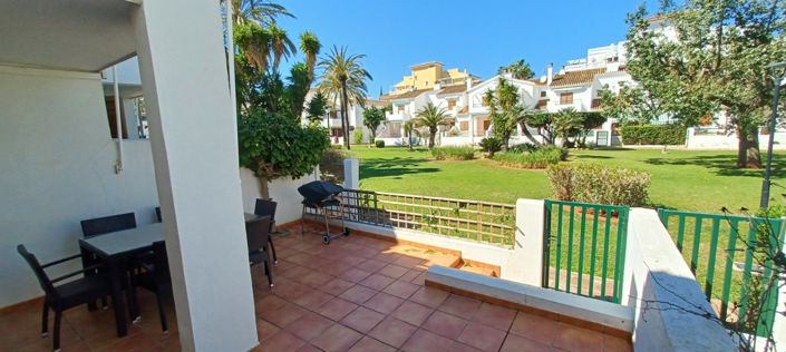 Image No.37-3 Bed Property for sale