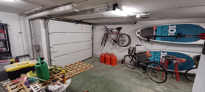 Image No.43-3 Bed Property for sale