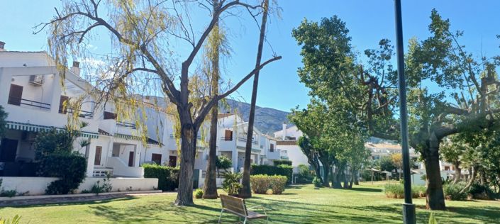 Image No.49-3 Bed Property for sale