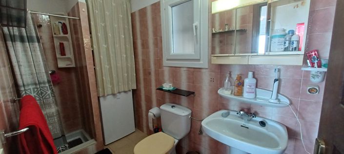 Image No.17-2 Bed Apartment for sale