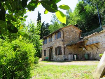 2 Bed Cottage for sale