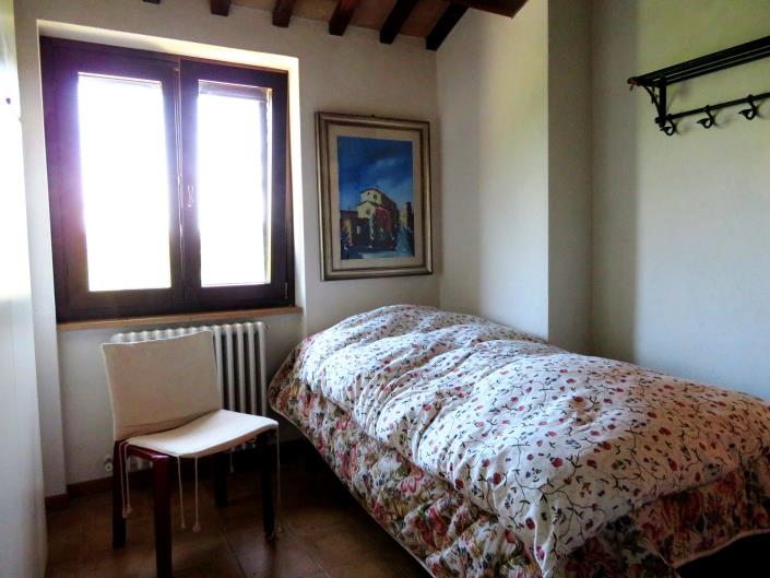 Image No.26-2 Bed Cottage for sale