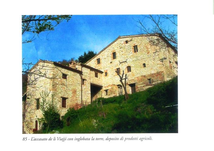 Image No.5-Maison de village de 3 chambres à vendre à Sarnano