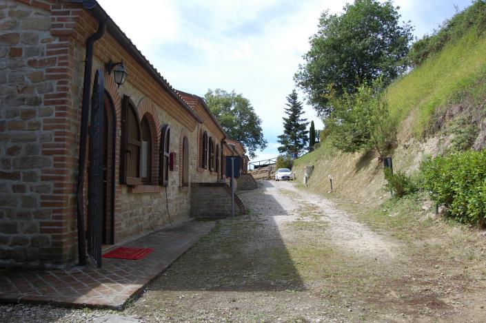 Image No.5-Chalet de 2 chambres à vendre à Montelparo