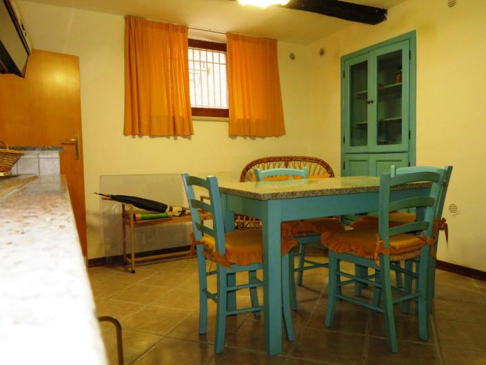 Image No.8-3 Bed Townhouse for sale