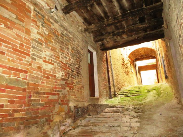 Image No.9-3 Bed Townhouse for sale