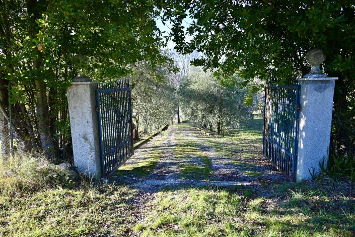 Image No.5-4 Bed Country House for sale