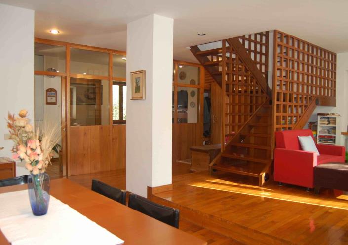 Image No.12-6 Bed Country House for sale