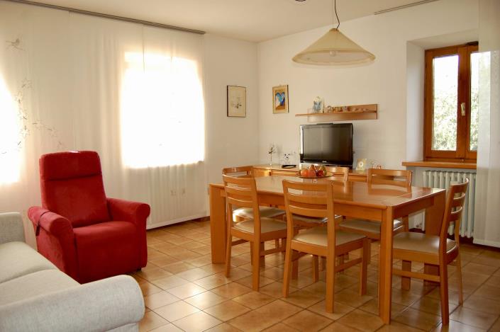 Image No.17-6 Bed Country House for sale