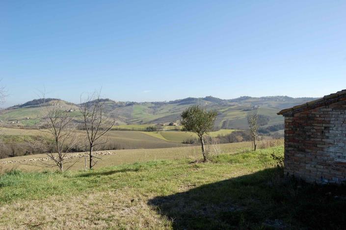 Image No.6-4 Bed Farmhouse for sale