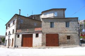 Image No.4-Maison de ville de 8 chambres à vendre à Rapagnano