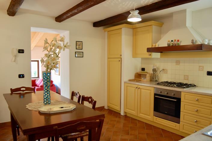 Image No.14-2 Bed Country House for sale