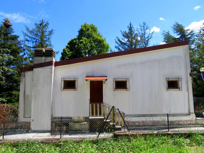 Image No.6-3 Bed Cottage for sale