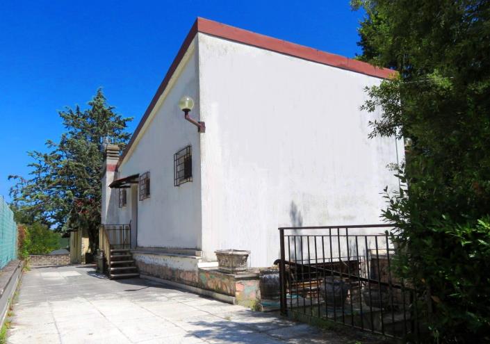 Image No.7-3 Bed Cottage for sale