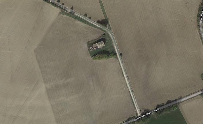 Image No.11-3 Bed Farmhouse for sale