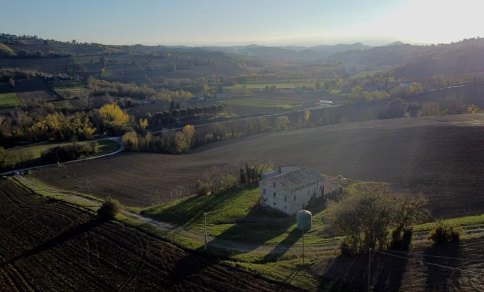 Image No.15-3 Bed Farmhouse for sale