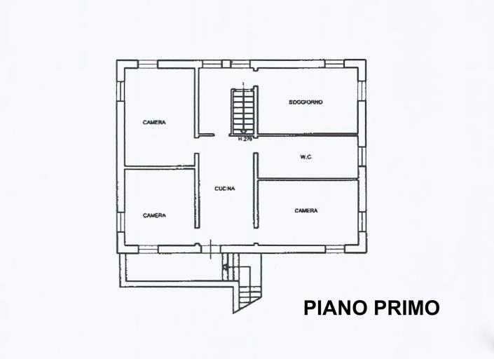 Image No.17-3 Bed Farmhouse for sale