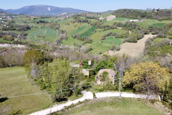 Image No.5-3 Bed Country Property for sale