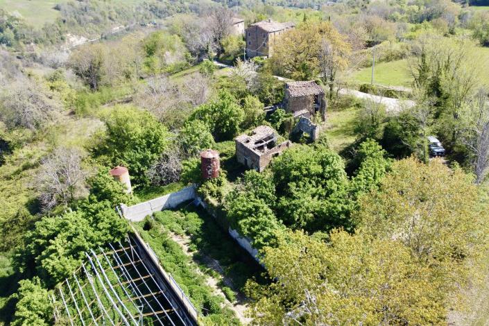 Image No.6-3 Bed Country Property for sale