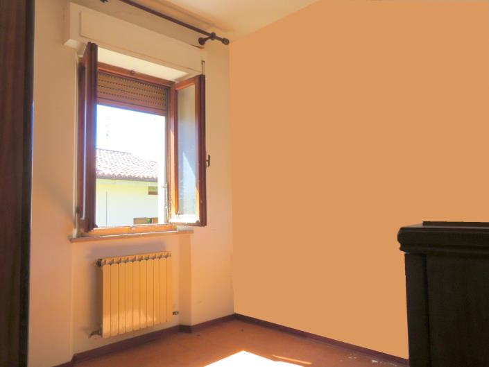 Image No.12-2 Bed House for sale