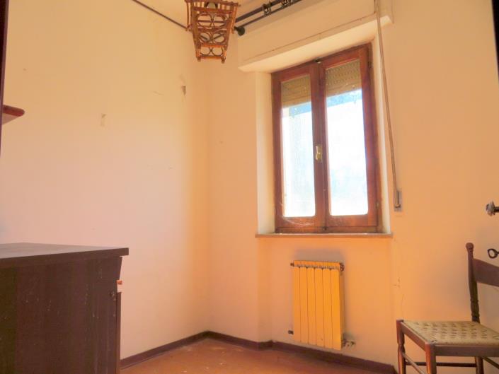 Image No.13-2 Bed House for sale