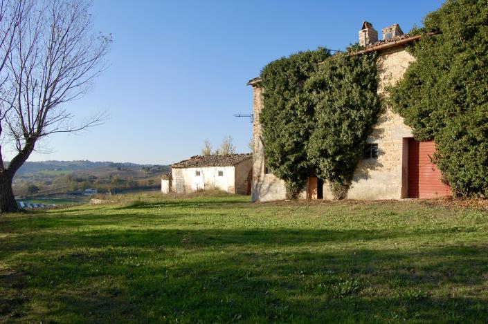 Image No.8-Ferme de 5 chambres à vendre à Montegranaro