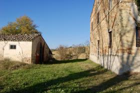 Image No.10-Ferme de 5 chambres à vendre à Montegranaro