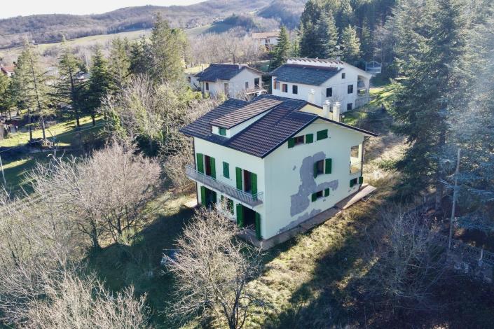 Image No.10-Maison / Villa de 7 chambres à vendre à Sarnano