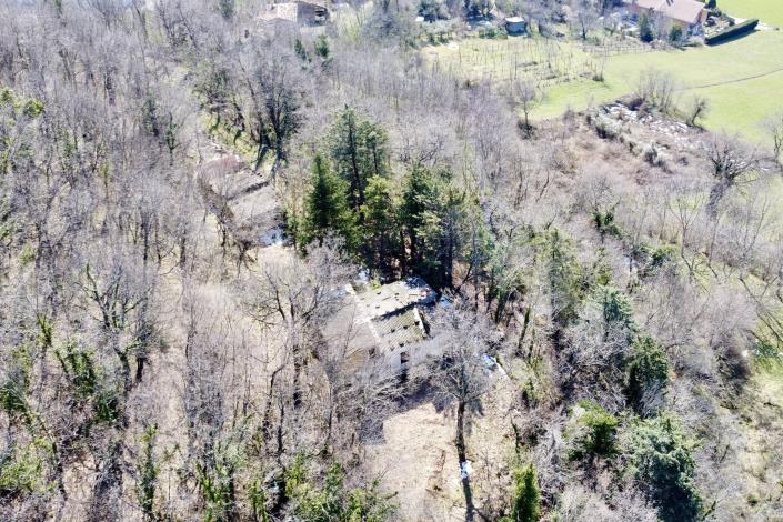 Image No.16-3 Bed Farmhouse for sale