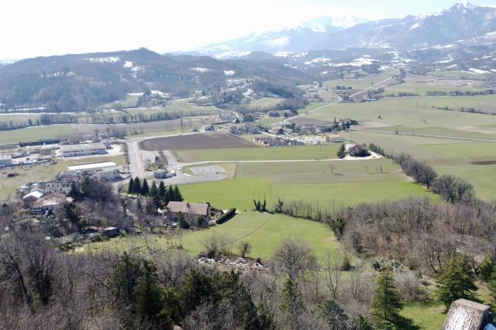 Image No.17-3 Bed Farmhouse for sale