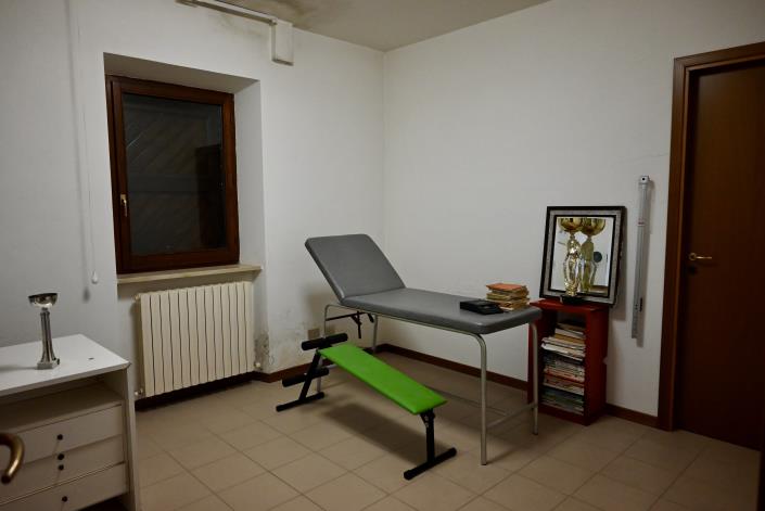 Image No.18-Villa / Détaché de 8 chambres à vendre à Sarnano