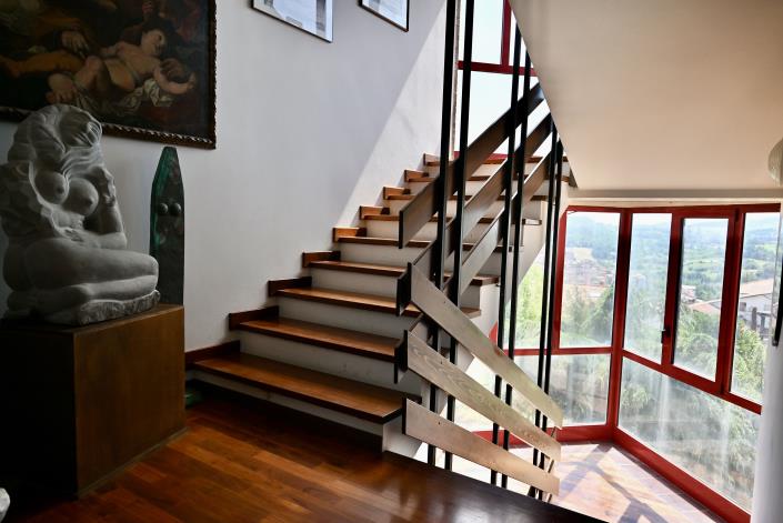 Image No.22-Villa / Détaché de 8 chambres à vendre à Sarnano