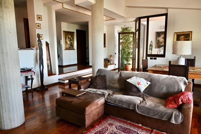 Image No.25-Villa / Détaché de 8 chambres à vendre à Sarnano