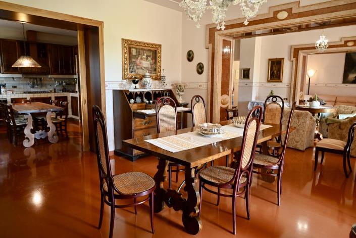 Image No.21-Villa de 6 chambres à vendre à Macerata