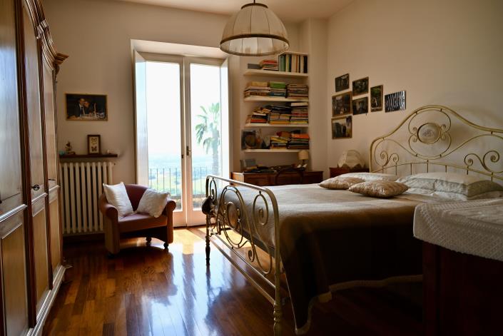 Image No.37-Villa de 6 chambres à vendre à Macerata