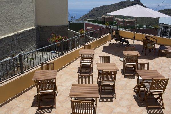 Image No.1-8 Bed Hotel for sale