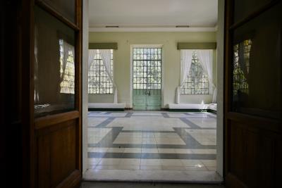 10-SALONE-min