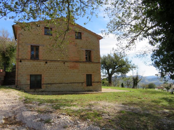 Image No.8-4 Bed Country House for sale