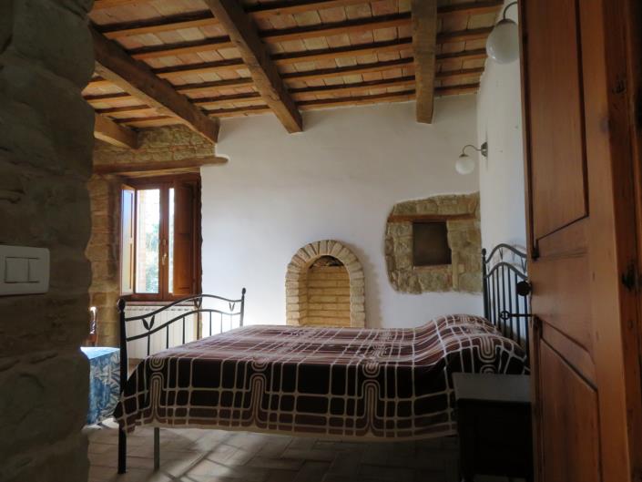 Image No.23-4 Bed Country House for sale