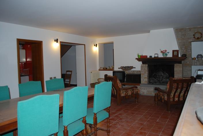 Image No.24-3 Bed Villa for sale