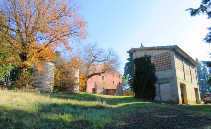 Image No.19-10 Bed Country Property for sale