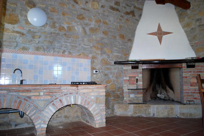 Image No.14-Propriété de pays de 5 chambres à vendre à Castel Sant'angelo